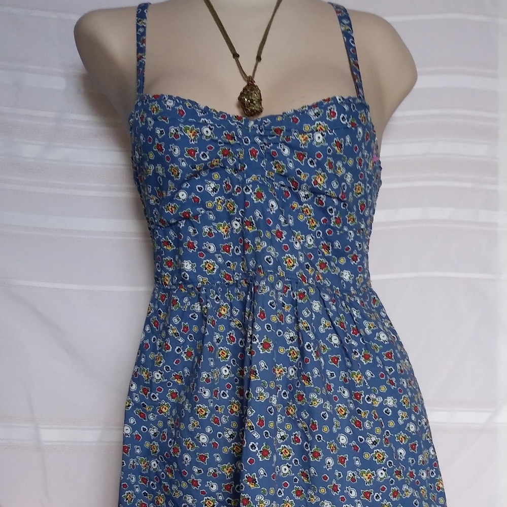 Hollister fashionable floral dress